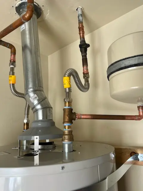 Water heater installation and plumbing repair in Redland